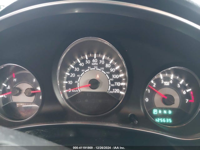 Chrysler 200 LX 2014 1C3CCBAG0EN101372 Image 7
