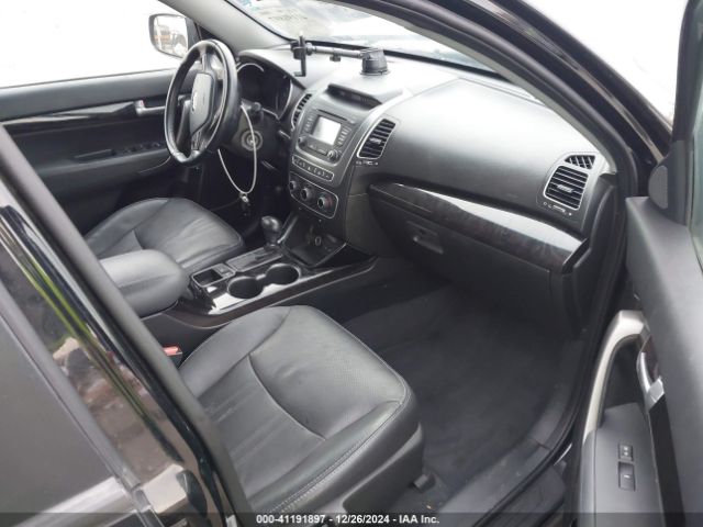 5XYKT3A67FG632498 KIA SORENTO LX