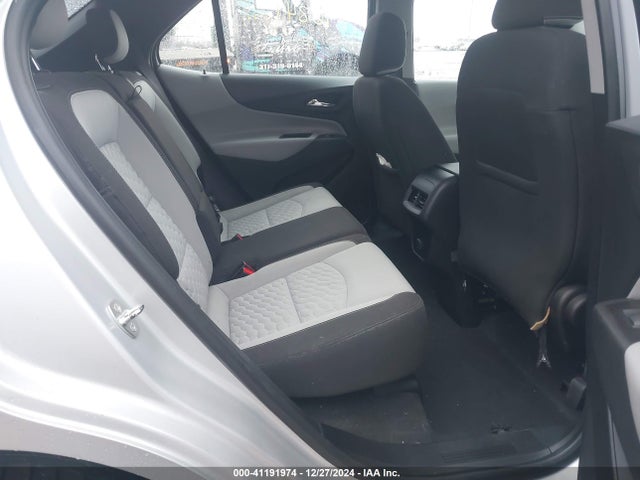 2GNAXHEV7J6336974 Chevrolet EQUINOX LS