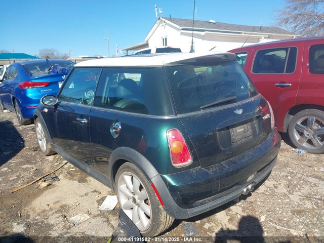 2003 MINI COOPER S WMWRE334X3TD66009 Photo 2