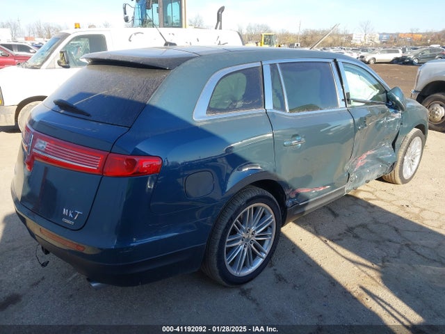 2LMHJ5AT4GBL02910 Lincoln Mkt Ecoboost
