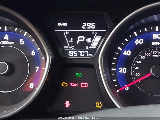 Hyundai Elantra Value Edition 2016 5NPDH4AE1GH734073 Image 16
