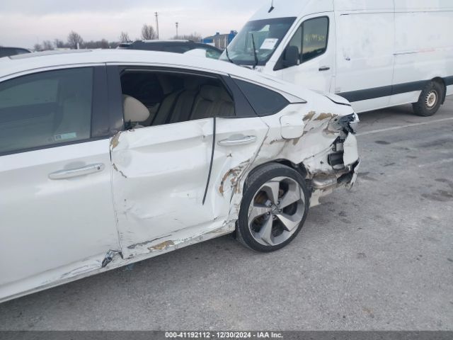 1HGCV2F96LA011360 Honda Accord Touring