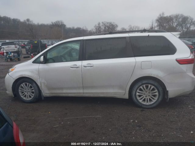 5TDYK3DC8FS537028 Toyota Sienna Xle/limited