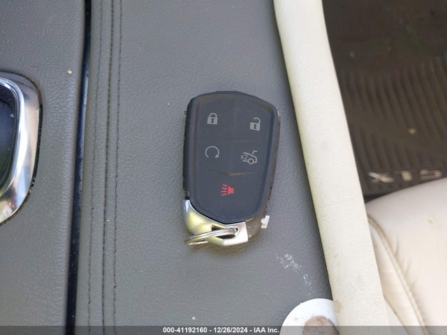 2017 CADILLAC XT5 1GYKNBRS3HZ314320 Photo 10
