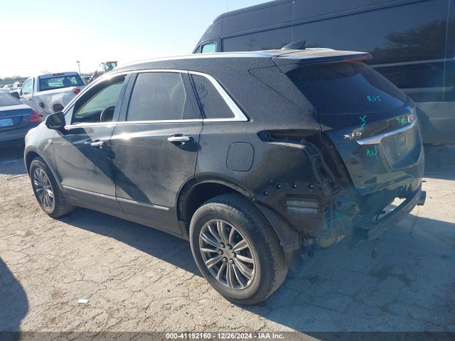 2017 CADILLAC XT5 1GYKNBRS3HZ314320 Photo 2