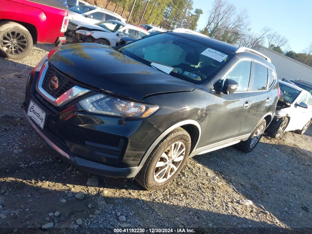 KNMAT2MV2KP505805 Nissan ROGUE SV