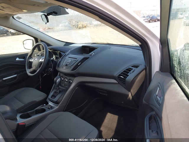 Ford ESCAPE SE 2016 1FMCU9GX9GUA75190 Image 5
