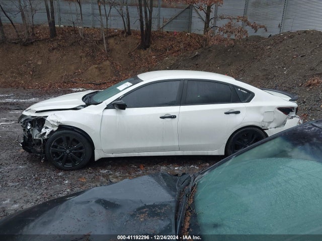 Nissan Altima 2.5 Sr 2017 1N4AL3AP4HC259888 Image 14