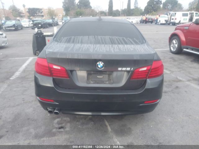 WBA5A5C51FD516387 BMW 528I