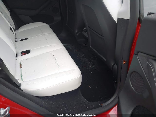 2023 TESLA MODEL Y 7SAYGDEE8PF830492 Photo 7