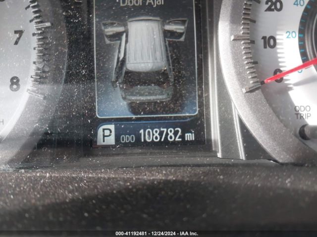 5TDXK3DC2FS540681 Toyota Sienna Se 8 Passenger