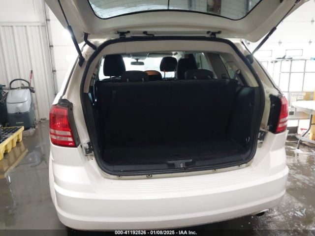 3C4PDCAB6JT209235 Dodge JOURNEY SE