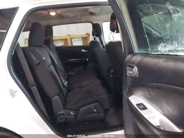 3C4PDCAB6JT209235 Dodge JOURNEY SE