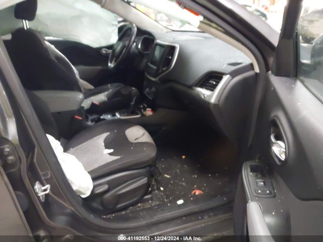Jeep Cherokee Latitude 2014 1C4PJMCS3EW260946 Image 5