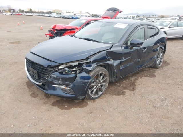 3MZBN1W30JM187804 Mazda Mazda3 Grand Touring