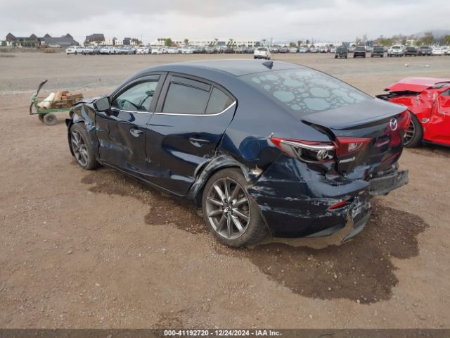 3MZBN1W30JM187804 Mazda Mazda3 Grand Touring