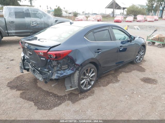 3MZBN1W30JM187804 Mazda Mazda3 Grand Touring