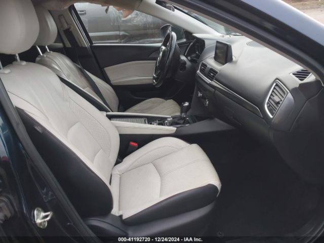 3MZBN1W30JM187804 Mazda Mazda3 Grand Touring