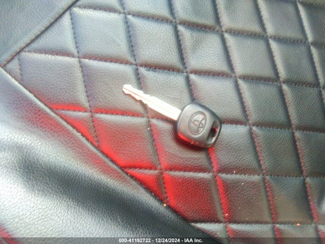 2T1BURHE3GC721706 Toyota COROLLA L