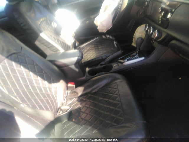 2T1BURHE3GC721706 Toyota COROLLA L