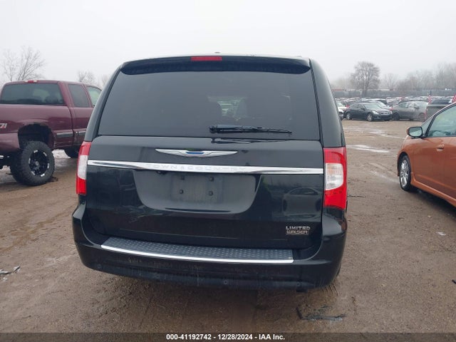 2C4RC1JG6FR714987 Chrysler Town & Country Limited