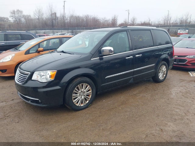 2C4RC1JG6FR714987 Chrysler Town & Country Limited
