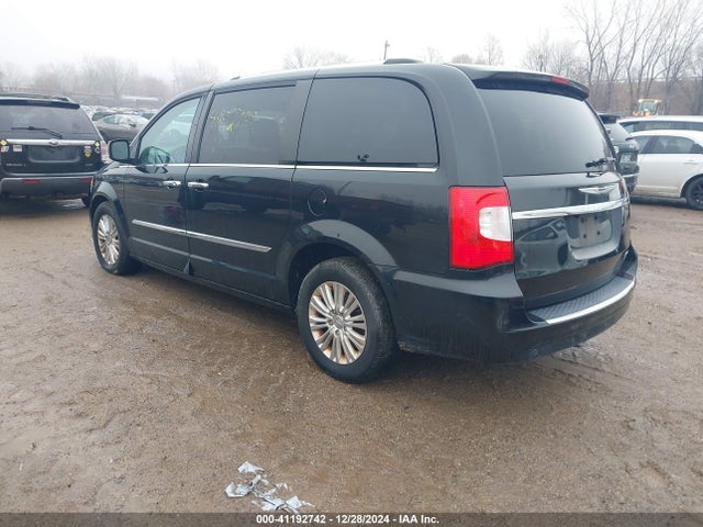 2C4RC1JG6FR714987 Chrysler Town & Country Limited
