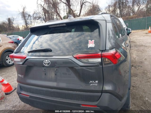 2T3P1RFV1MC239482 Toyota Rav4 Xle