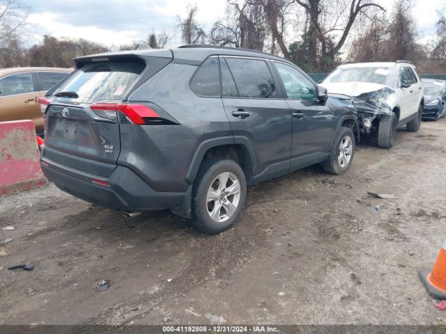 2T3P1RFV1MC239482 Toyota Rav4 Xle