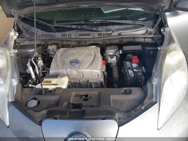 1N4AZ0CP3EC338541 Nissan LEAF SV