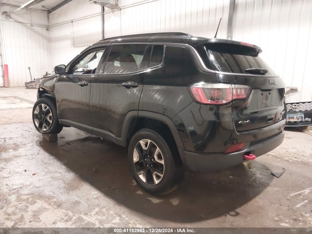 3C4NJDDB7JT207513 Jeep Compass Trailhawk 4x4