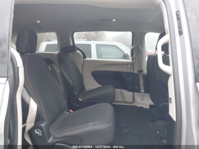 2C4RC1DG1HR552085 Chrysler Pacifica Touring