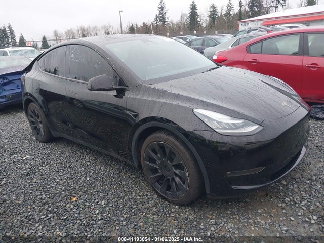 2021 TESLA MODEL Y 5YJYGDEE6MF239697 Photo 0