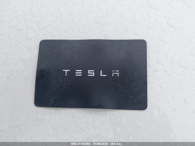 2021 TESLA MODEL Y 5YJYGDEE6MF239697 Photo 10