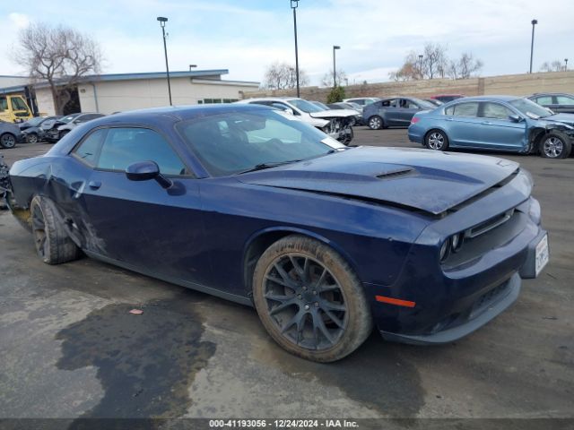 2C3CDZAG5FH720565 Dodge Challenger Sxt