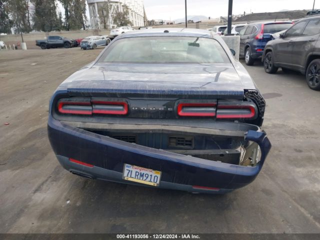 2C3CDZAG5FH720565 Dodge Challenger Sxt