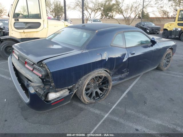 2C3CDZAG5FH720565 Dodge Challenger Sxt
