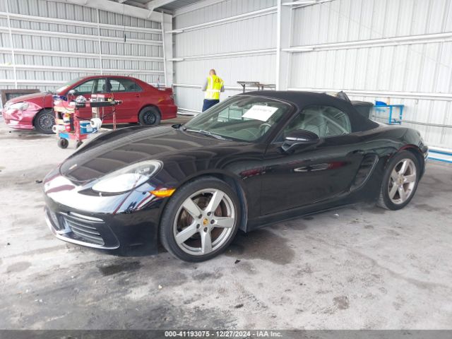 WP0CA2A8XHS220370 Porsche 718 Boxster