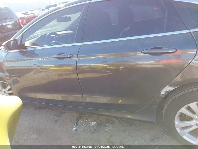 1C3CCCAB5GN108153 Chrysler 200 Limited