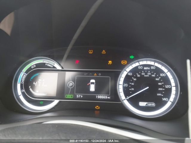 KNDCB3LC1K5235320 KIA NIRO LX