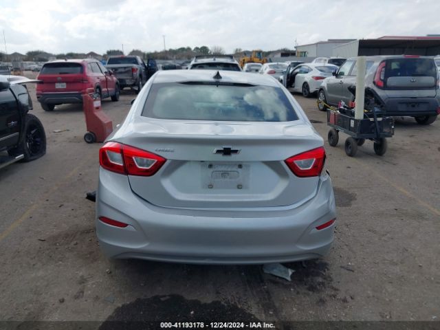 1G1BC5SM3H7279372 Chevrolet Cruze Ls Auto