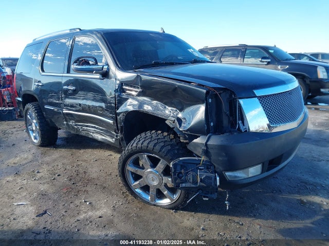 2011 CADILLAC ESCALADE 1GYS4BEF5BR216019 Photo 0
