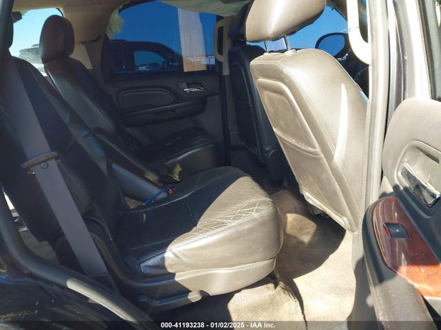 2011 CADILLAC ESCALADE 1GYS4BEF5BR216019 Photo 7