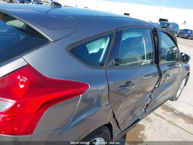 1FADP3K25EL140277 Ford FOCUS SE