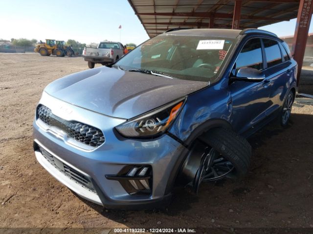 KNDCC3LC2N5495596 KIA Niro Touring Se