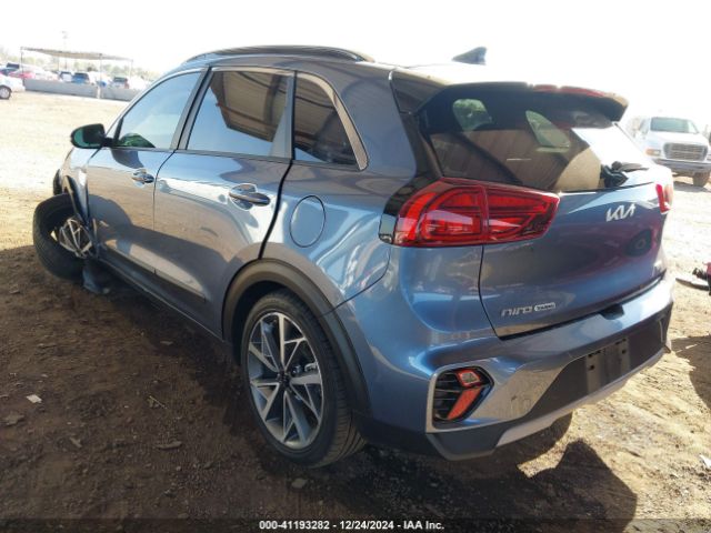 KNDCC3LC2N5495596 KIA Niro Touring Se