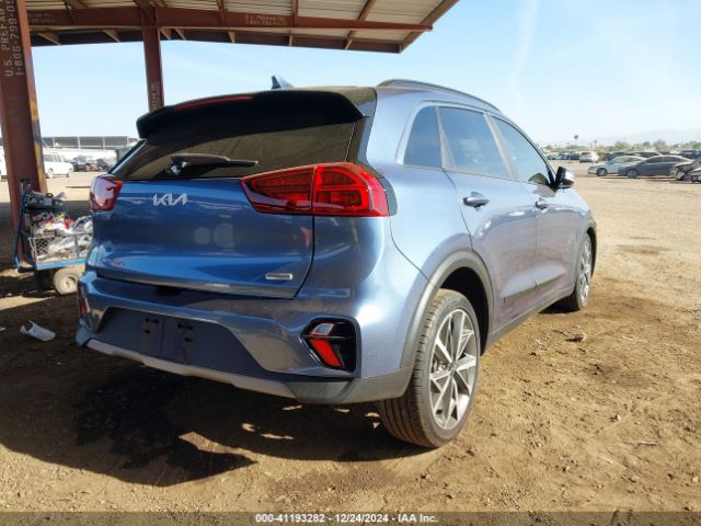 KNDCC3LC2N5495596 KIA Niro Touring Se