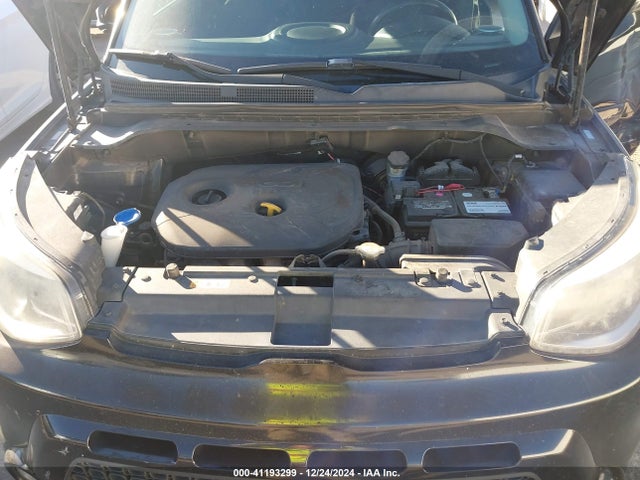 KIA SOUL + 2016 KNDJP3A57G7383903 Image 10