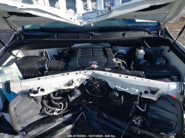 5TFDY5F16JX743584 Toyota Tundra Sr5 5.7l V8